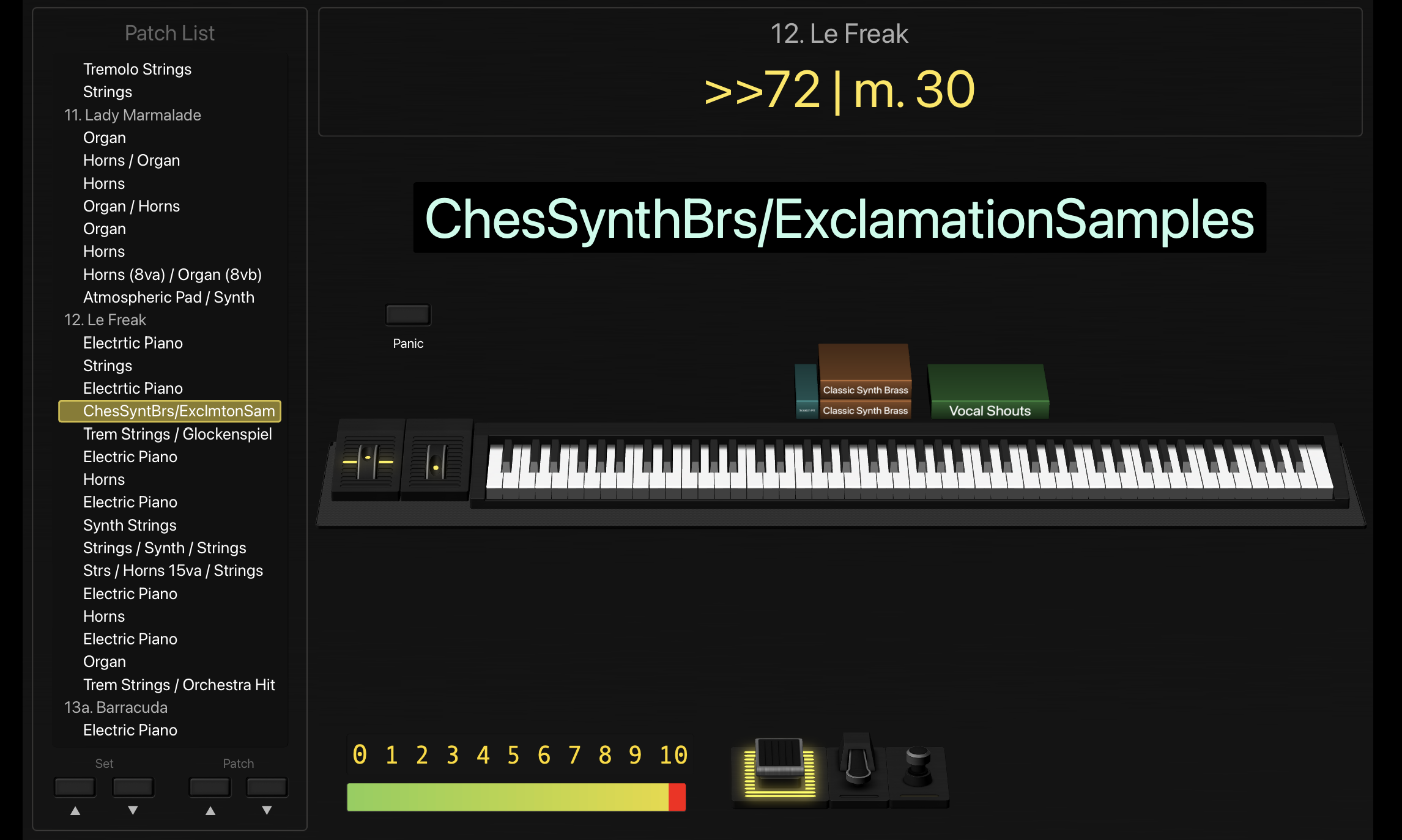 Screenshot of the MainStage concert layout, showing an example patch for Cheesy Synth Brass and Exclamation Samples.