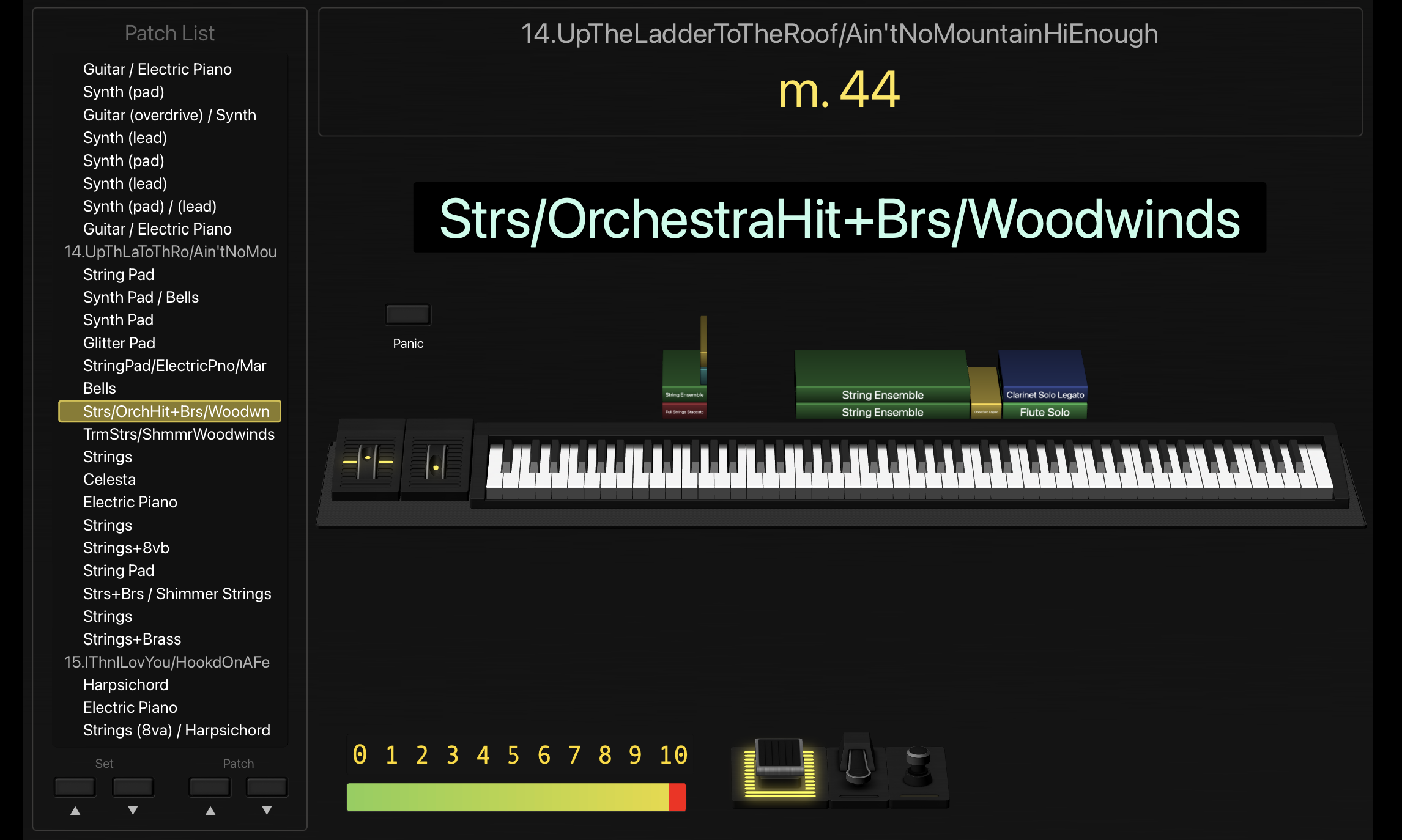 Screenshot of the MainStage concert layout, showing an example patch for the song Up The Ladder To The Roof.